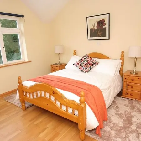 Stunning 7 Bedroom